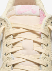 Air Jordan 1 Retro Low OG SP Travis Scott Shy Pink