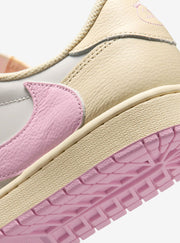 Air Jordan 1 Retro Low OG SP Travis Scott Shy Pink